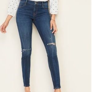 Jeans- Mid-Rise Distressed Rockstar Super Skinny J